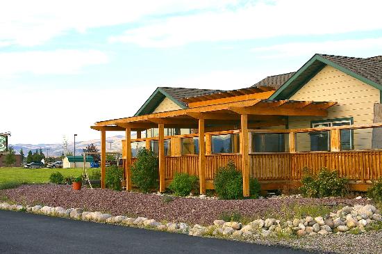 continental divide restaurant near yellowstone